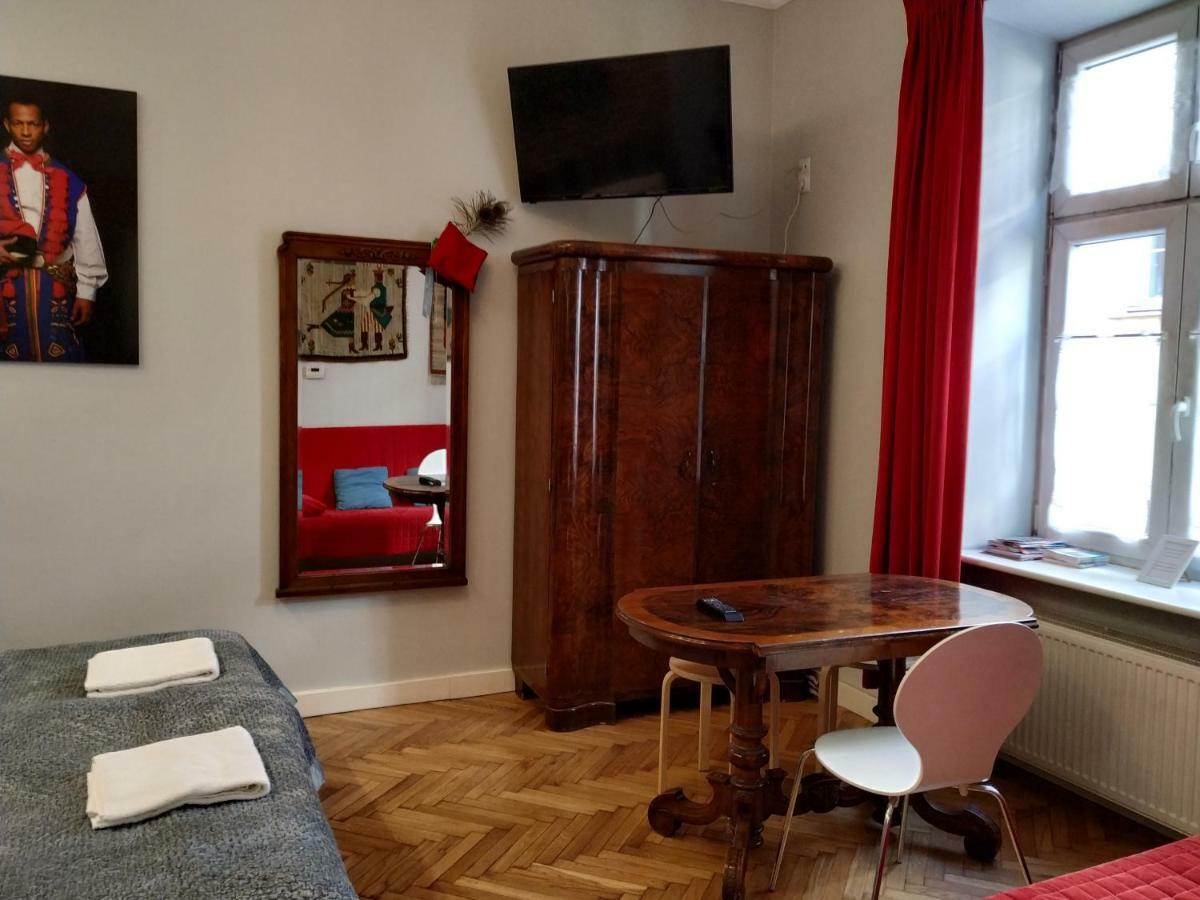 Krakowsky Apartment ภายนอก รูปภาพ